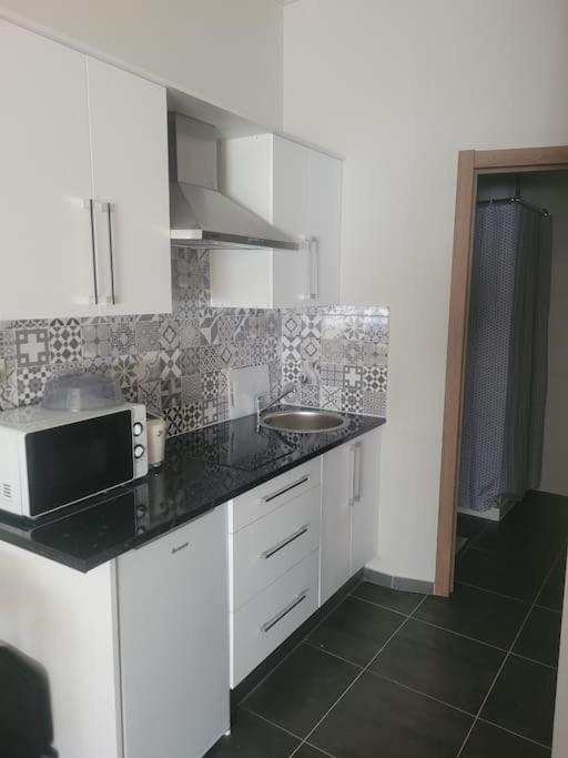 Apartamento Kuko Con Wifi Al Lado Metro Bilbao Bagian luar foto